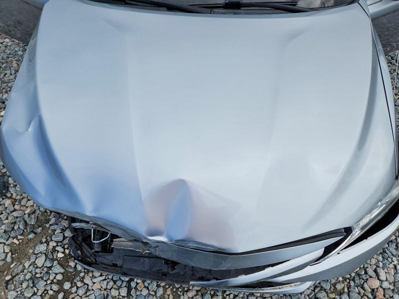 67896466 :رقم المزاد ، 4T1B11HK1JU607497 vin ، 2018 Toyota Camry مزاد بيع