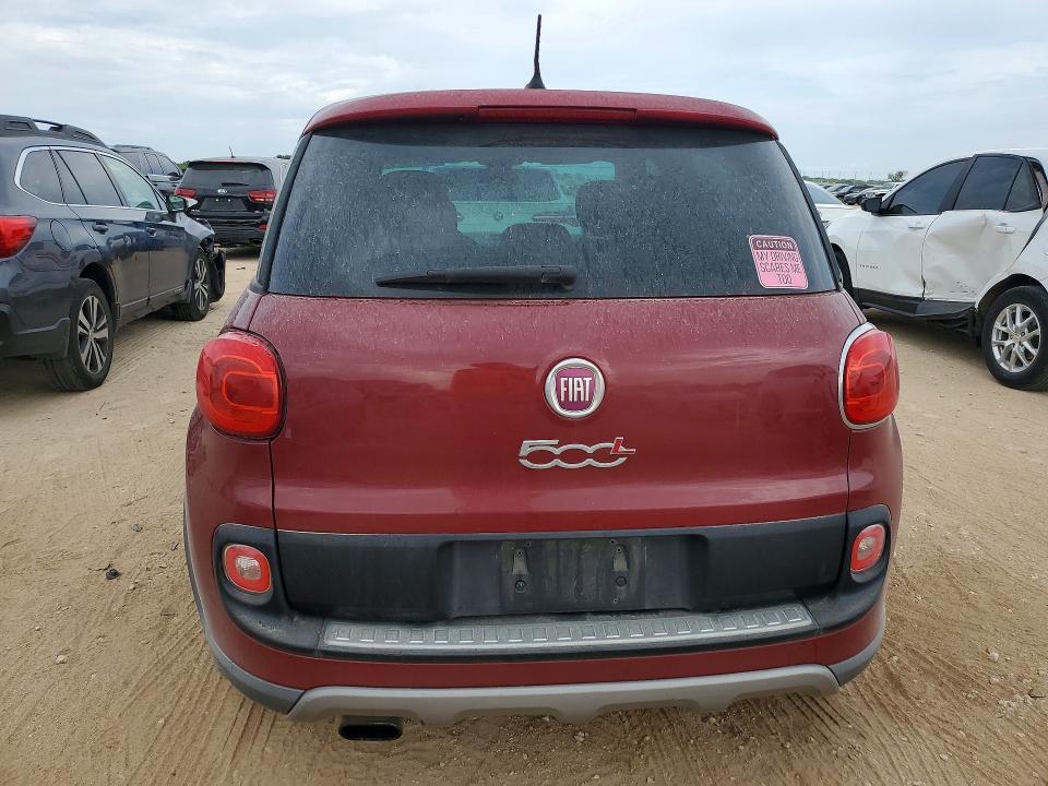67843916 :رقم المزاد ، ZFBCFADH5FZ030376 vin ، 2015 Fiat 500l مزاد بيع