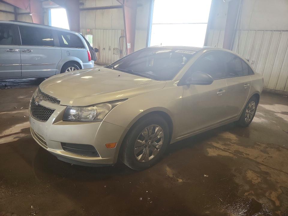 69361156 :رقم المزاد ، 1G1PA5SH8E7325613 vin ، 2014 Chevrolet Cruze مزاد بيع