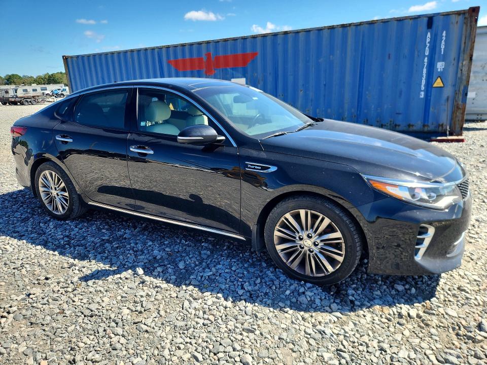 2017 Kia Optima მანქანა იყიდება აუქციონზე, vin: 5XXGV4L2XHG126185, აუქციონის ნომერი: 70694856