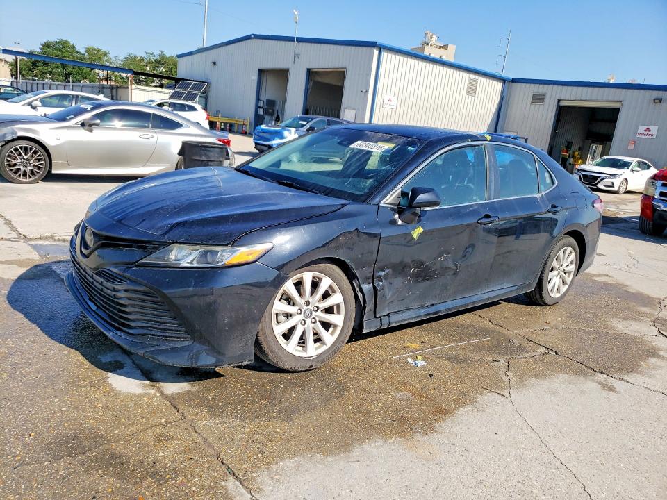 Продаж на аукціоні авто 2018 Toyota Camry, vin: 4T1B11HK6JU077284, номер лоту: 68345816
