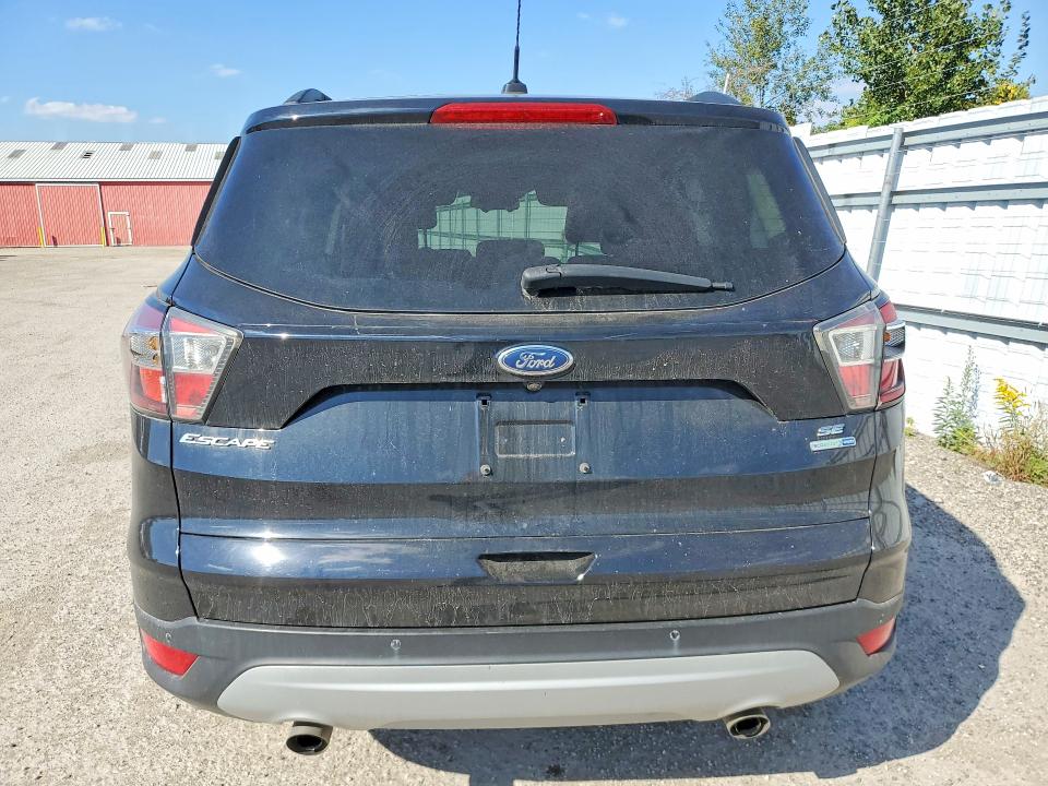 71042546 :رقم المزاد ، 1FMCU9G98HUA30373 vin ، 2017 Ford Escape مزاد بيع