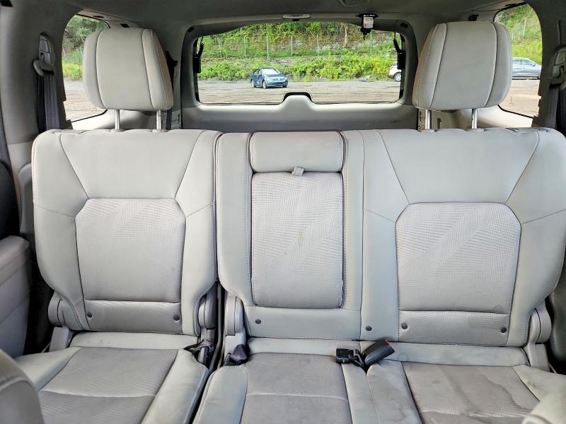 Продажа на аукционе авто 2015 Honda Pilot, vin: 5FNYF4H26FB005633, номер лота: 67744096