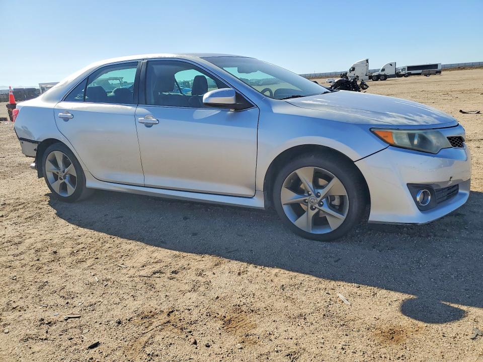 68253316 :رقم المزاد ، 4T1BK1FK8CU007000 vin ، 2012 Toyota Camry مزاد بيع