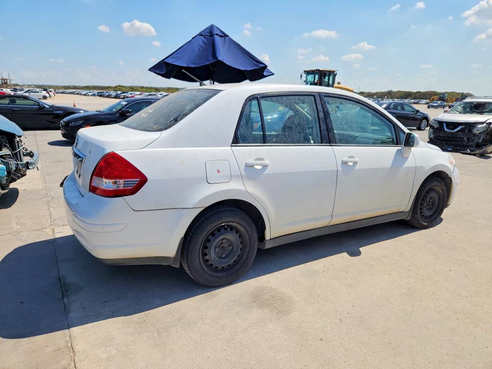 70004536 :رقم المزاد ، 3N1BC1AP9BL359552 vin ، 2011 Nissan Versa مزاد بيع