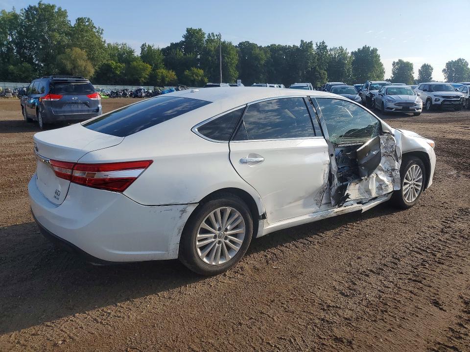 66092526 :رقم المزاد ، 4T1BD1EB9FU036067 vin ، 2015 Toyota Avalon Hybrid مزاد بيع