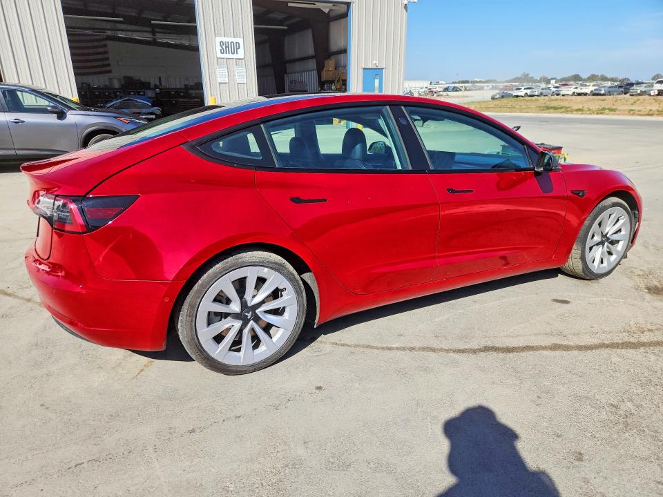 Продаж на аукціоні авто 2022 Tesla Model 3, vin: 5YJ3E1EA4NF303880, номер лоту: 69817716
