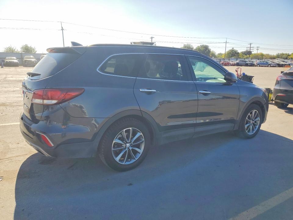 2017 Hyundai Santa Fe მანქანა იყიდება აუქციონზე, vin: KM8SM4HF6HU254728, აუქციონის ნომერი: 68994246
