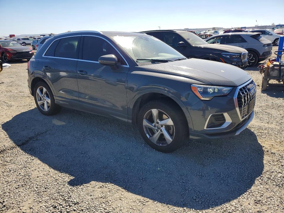 2020 Audi Q3 მანქანა იყიდება აუქციონზე, vin: WA1AECF35L1101309, აუქციონის ნომერი: 67677236