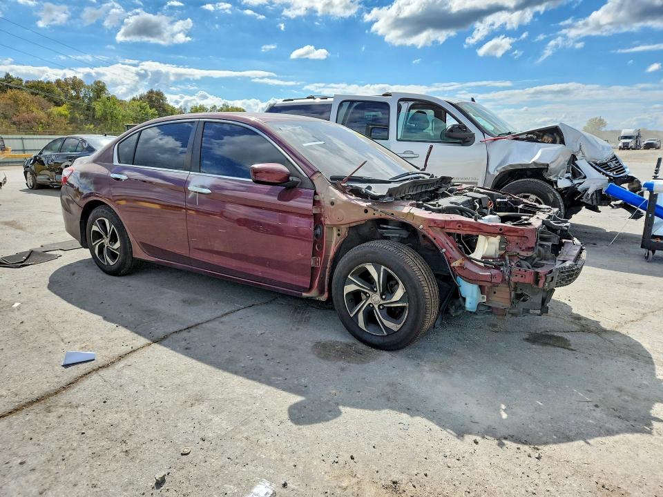 Продажа на аукционе авто 2017 Honda Accord, vin: 1HGCR2F37HA266140, номер лота: 69999516