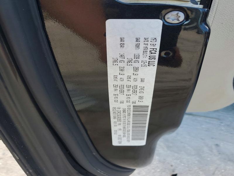 68501596 :رقم المزاد ، 2C4RC1BG1GR228927 vin ، 2016 Chrysler Town & Country مزاد بيع