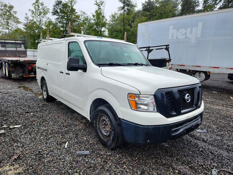 69648746 :رقم المزاد ، 1N6BF0KM9JN807707 vin ، 2018 Nissan Nv مزاد بيع