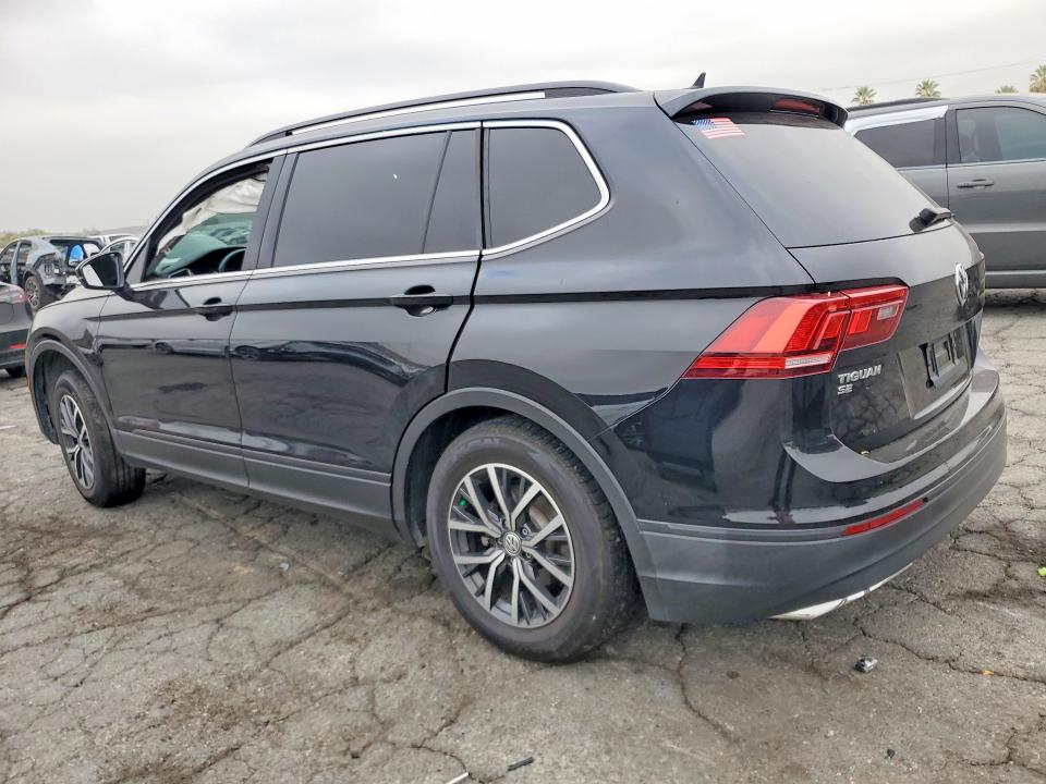 68939446 :رقم المزاد ، 3VV3B7AX8KM090303 vin ، 2019 Volkswagen Tiguan مزاد بيع