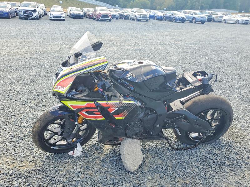 68633406 :رقم المزاد ، JYARN66E2LA000560 vin ، 2020 Yamaha Yzfr1 مزاد بيع