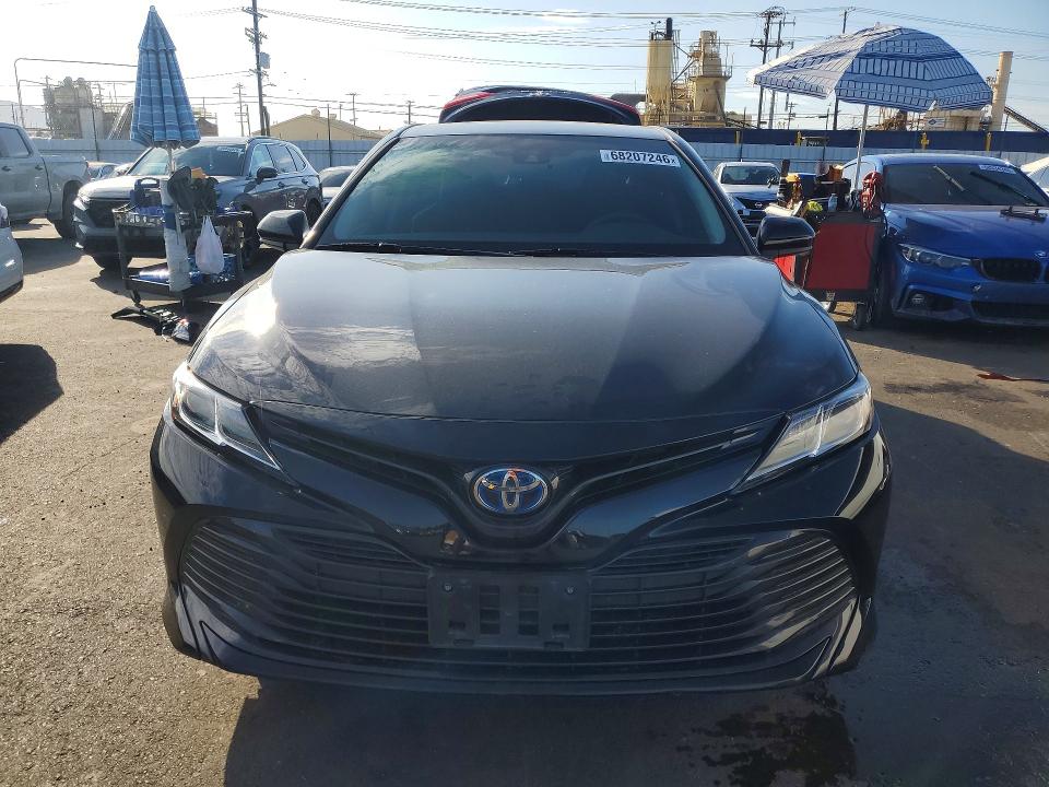 Продаж на аукціоні авто 2018 Toyota Camry, vin: 4T1B31HKXJU501494, номер лоту: 68207246