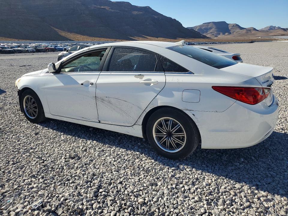 68990186 :رقم المزاد ، 5NPEB4AC8BH002455 vin ، 2011 Hyundai Sonata مزاد بيع