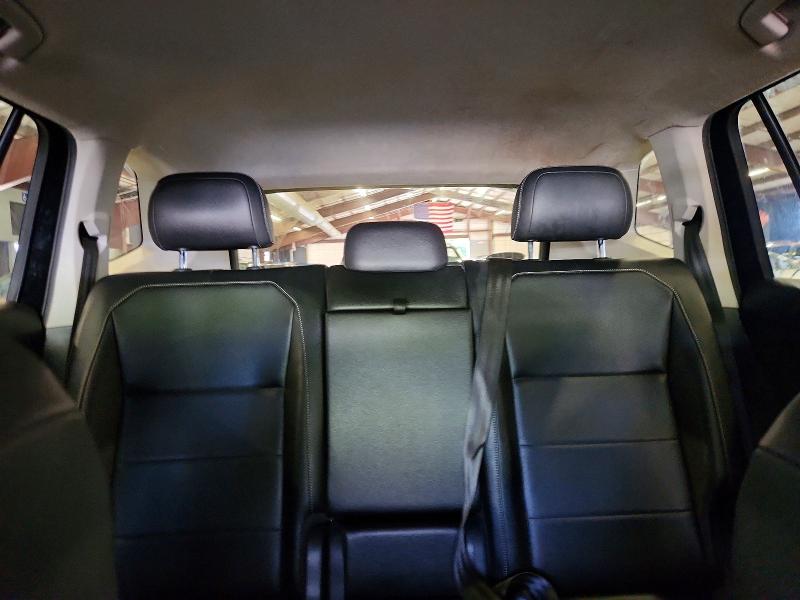 Продажа на аукционе авто 2021 Volkswagen Tiguan, vin: 3VV2B7AX1MM095857        , номер лота: 68884316