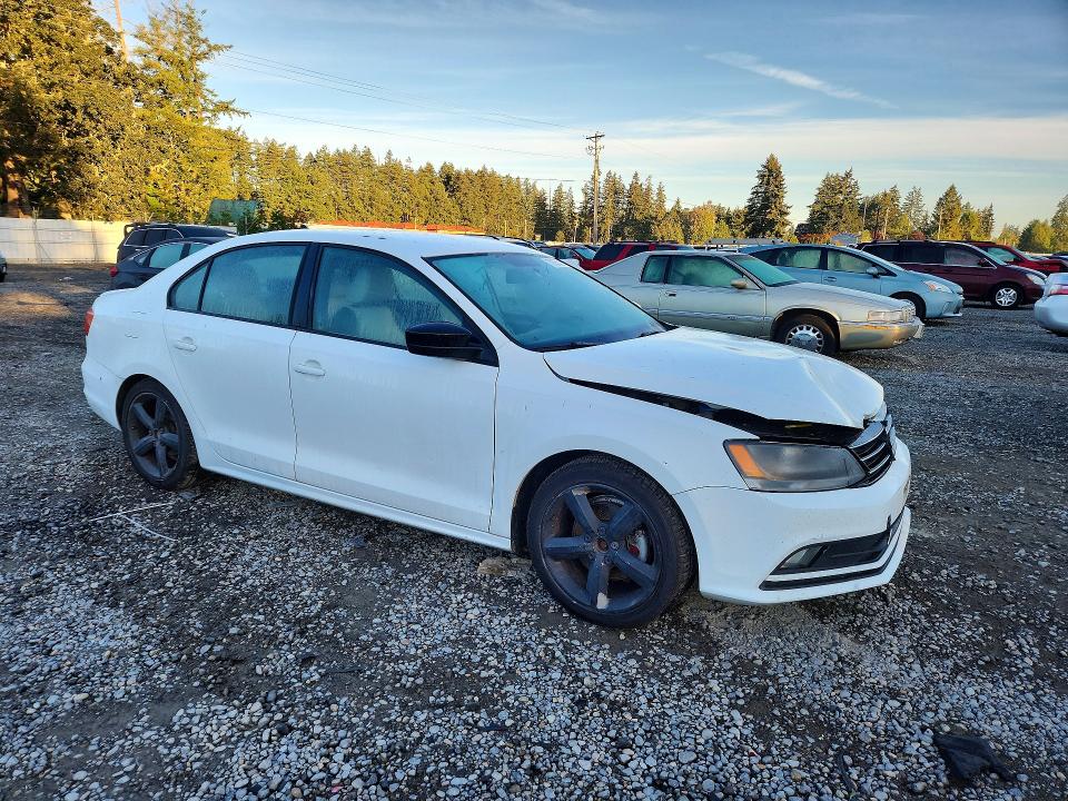 Продажа на аукционе авто 2016 Volkswagen Jetta, vin: 3VWD17AJ8GM417305, номер лота: 70825326