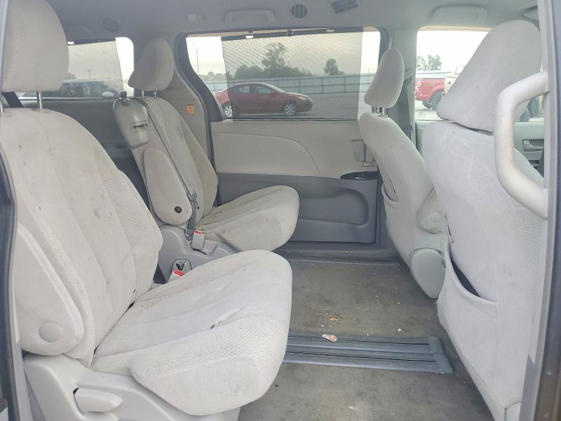 2013 Toyota Sienna მანქანა იყიდება აუქციონზე, vin: 5TDKK3DC6DS360238, აუქციონის ნომერი: 67176806