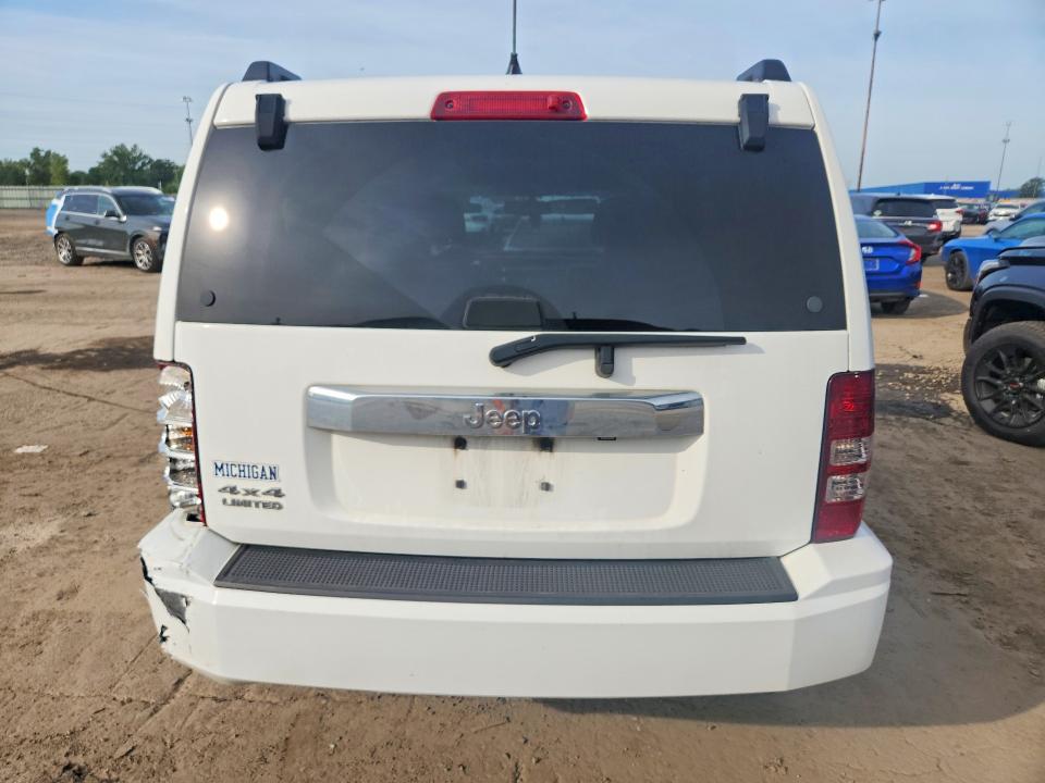 67818636 :رقم المزاد ، 1C4PJMFK5CW215063 vin ، 2012 Jeep Liberty مزاد بيع
