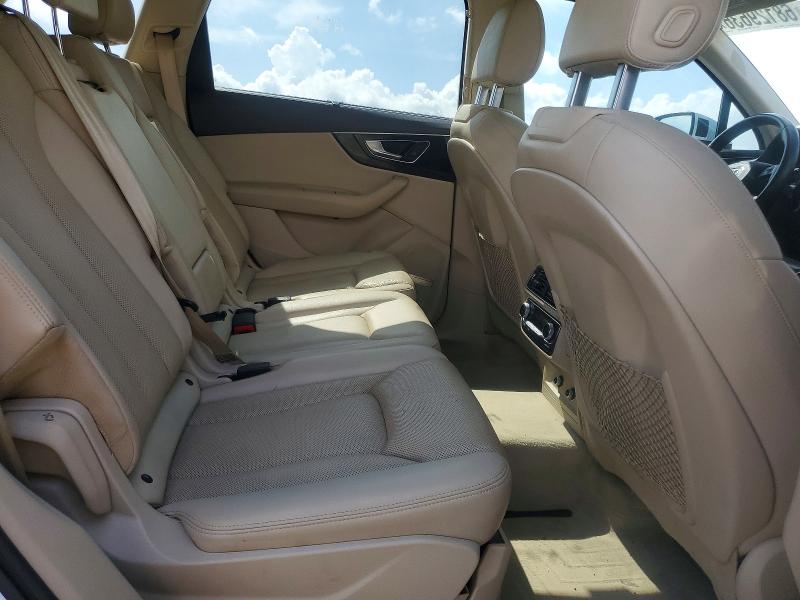2019 Audi Q7 მანქანა იყიდება აუქციონზე, vin: WA1LAAF74KD010489, აუქციონის ნომერი: 68129636