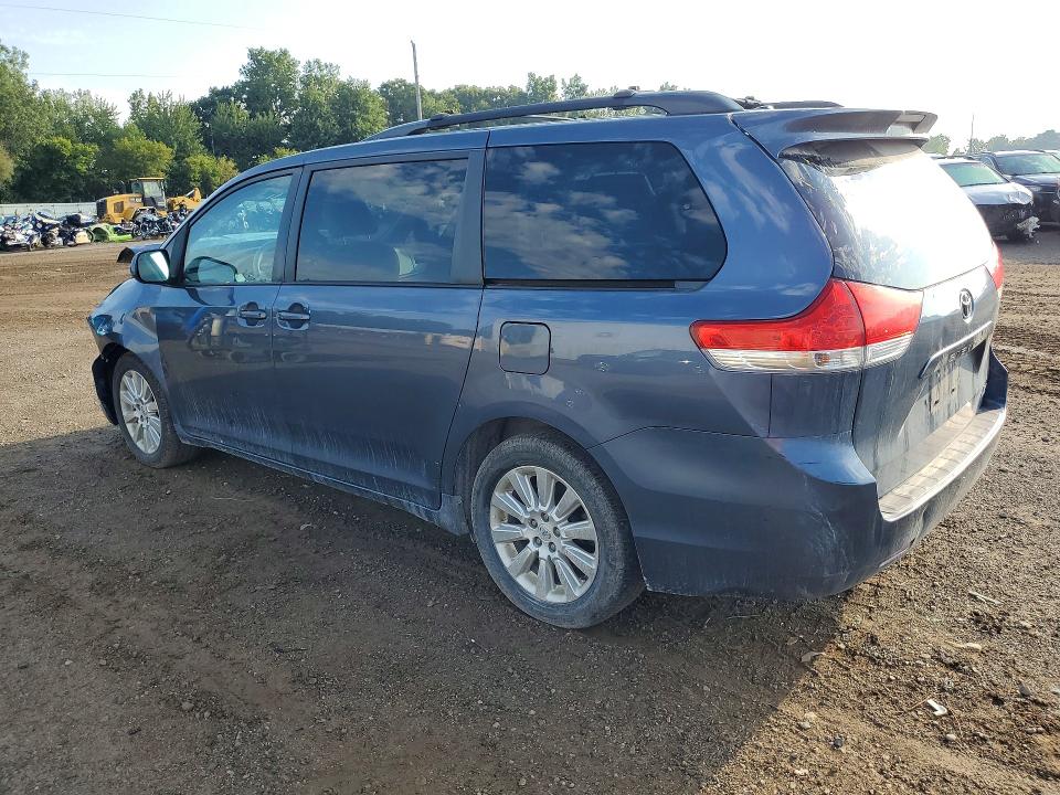 Продаж на аукціоні авто 2014 Toyota Sienna, vin: 5TDJK3DC1ES083723, номер лоту: 67080976