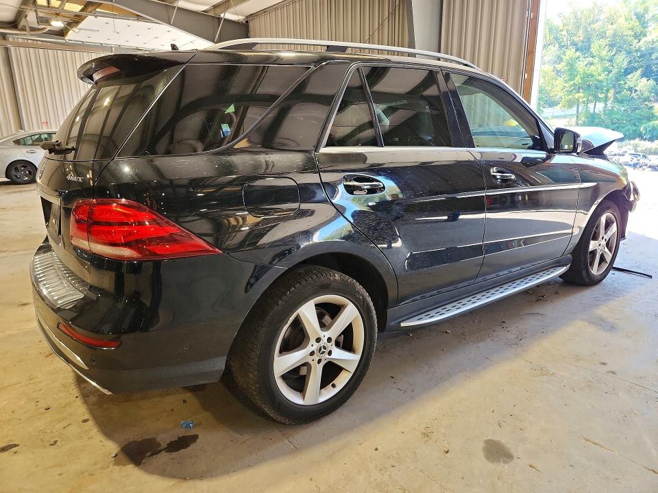 Продажа на аукционе авто 2018 Mercedes-benz Gle, vin: 4JGDA5HB9JB103677, номер лота: 67813306