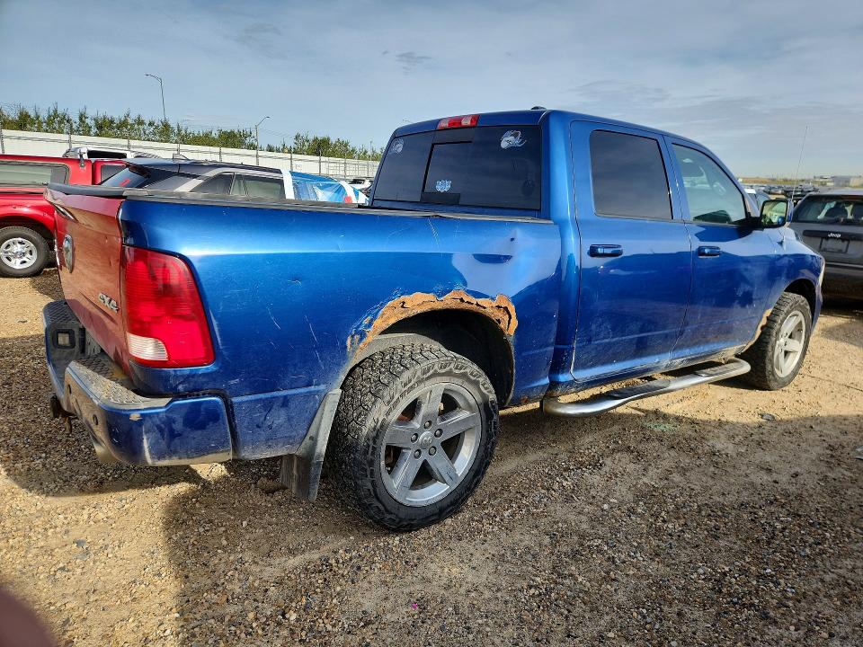 67871996 :رقم المزاد ، 1D7RV1CT5AS176607 vin ، 2010 Dodge Ram 1500 مزاد بيع