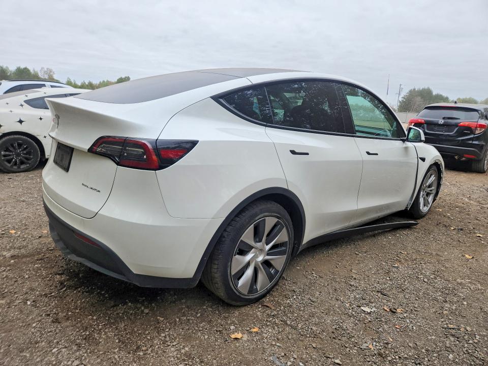 Продажа на аукционе авто 2023 Tesla Model Y, vin: 7SAYGDEE4PF775149, номер лота: 67720636