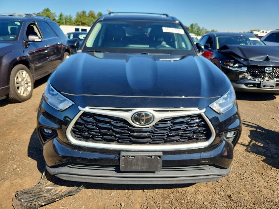 66711066 :رقم المزاد ، 5TDGZRAH8LS504178 vin ، 2020 Toyota Highlander مزاد بيع