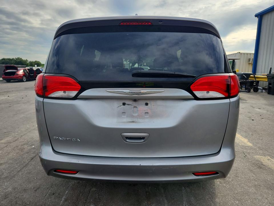 Продажа на аукционе авто 2017 Chrysler Pacifica, vin: 2C4RC1CG7HR501580, номер лота: 71012006