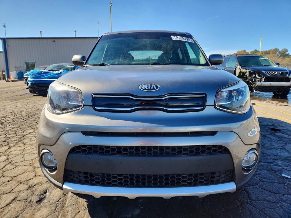 70708726 :رقم المزاد ، KNDJP3A50J7507954 vin ، 2018 Kia Soul مزاد بيع