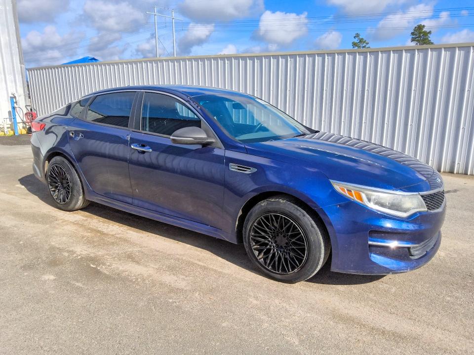 66137896 :رقم المزاد ، 5XXGT4L35HG120292 vin ، 2017 Kia Optima مزاد بيع