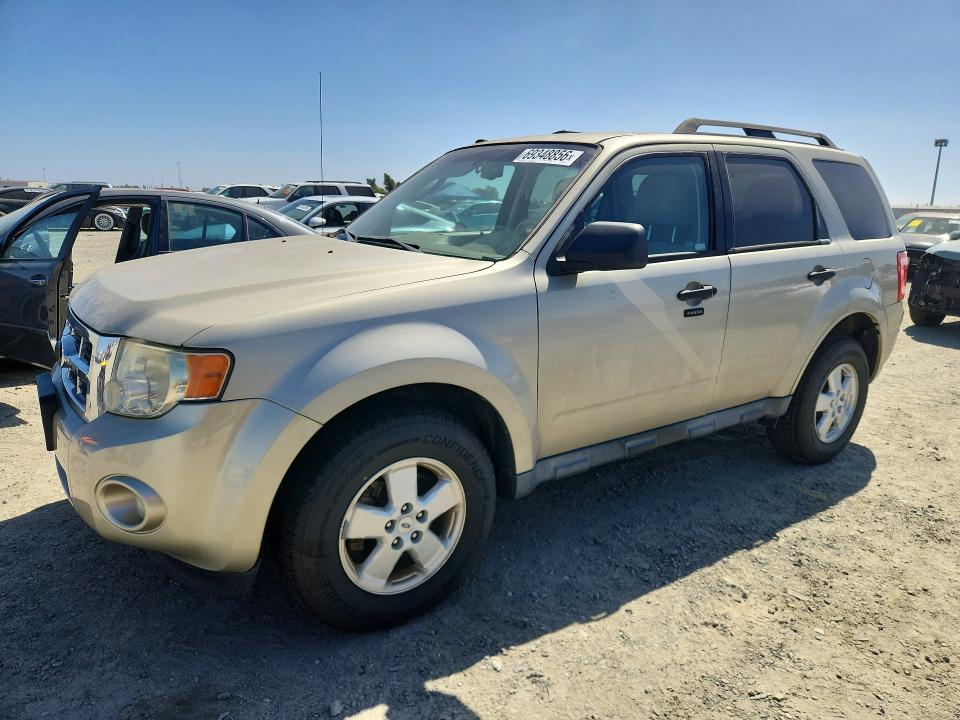 2010 Ford Escape მანქანა იყიდება აუქციონზე, vin: 1FMCU0D79AKD27524, აუქციონის ნომერი: 69348856