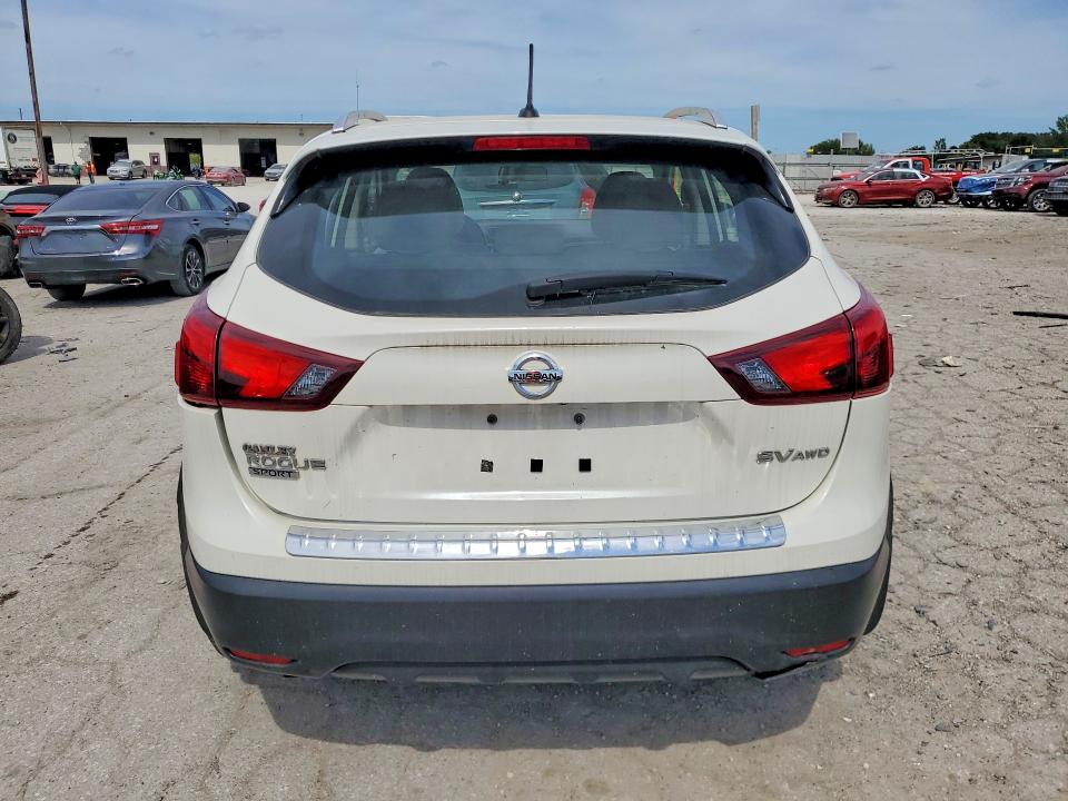 Продаж на аукціоні авто 2018 Nissan Rogue Sport, vin: JN1BJ1CR1JW207956, номер лоту: 68330086
