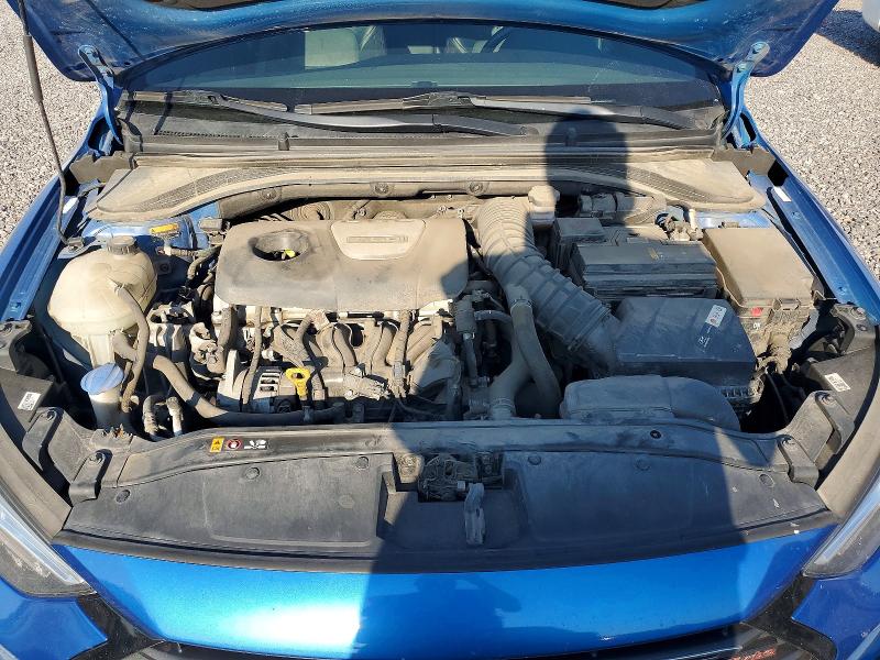 67734766 :رقم المزاد ، KMHD04LB8HU335335 vin ، 2017 Hyundai Elantra مزاد بيع