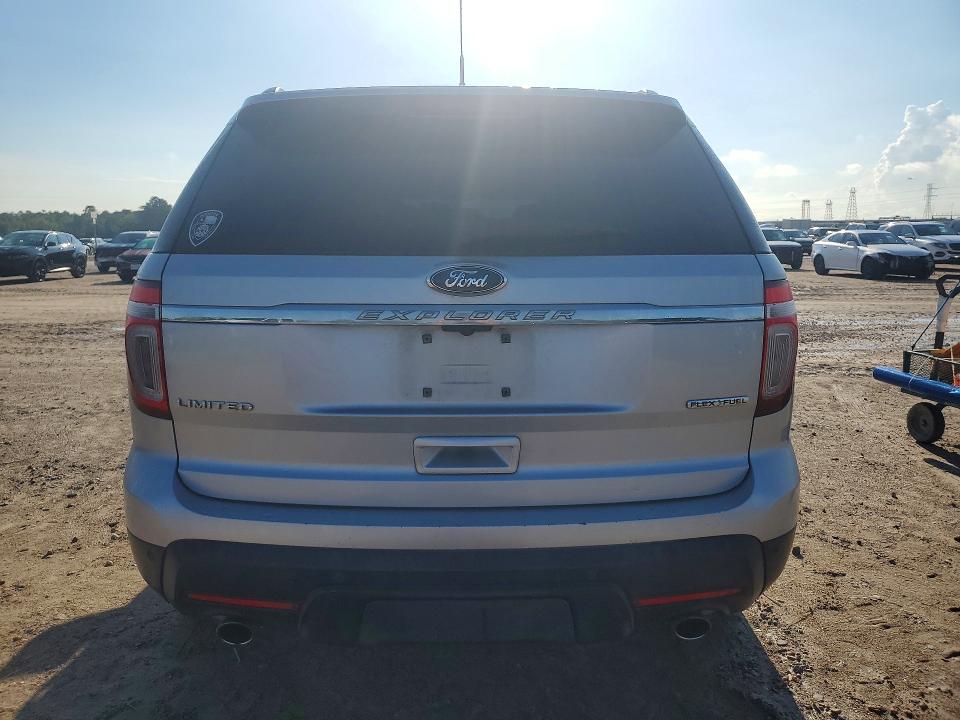 67961126 :رقم المزاد ، 1FM5K7F86EGC35180 vin ، 2014 Ford Explorer مزاد بيع