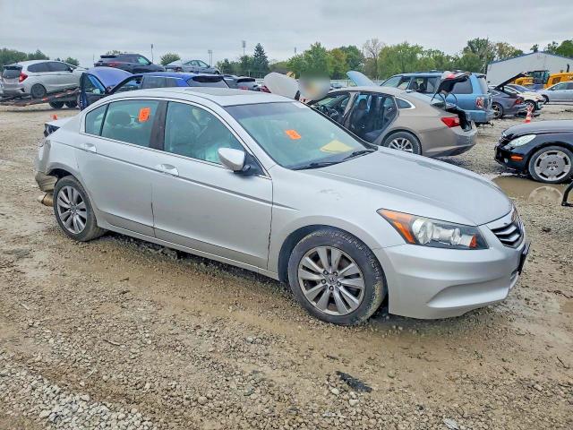 Продажа на аукционе авто 2012 Honda Accord, vin: 1HGCP2F86CA188508, номер лота: 69259726