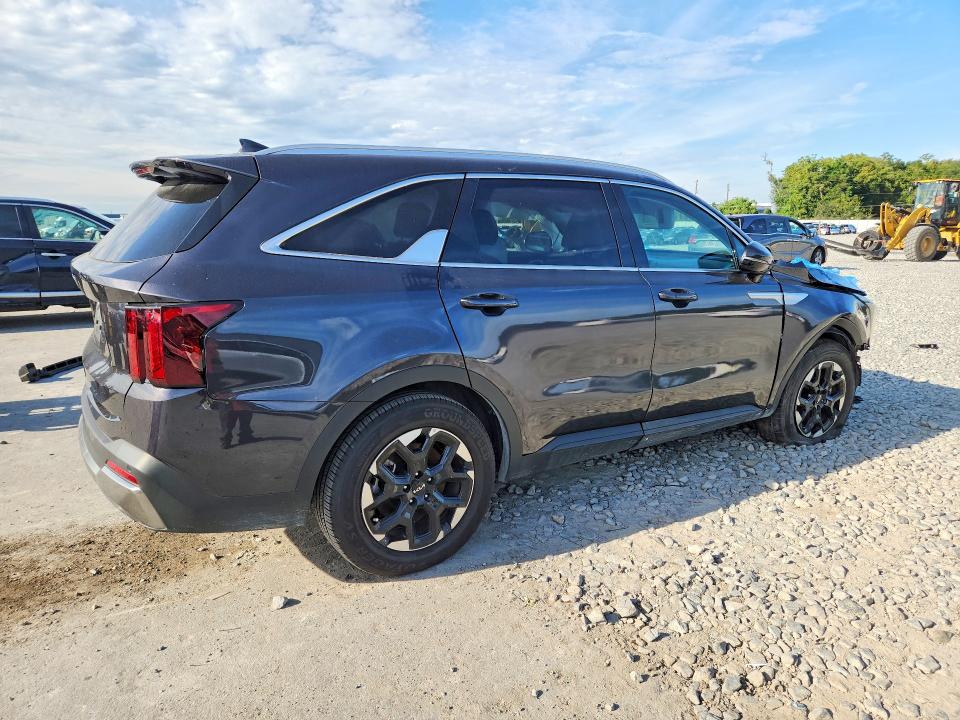 2025 Kia Sorento მანქანა იყიდება აუქციონზე, vin: 5XYRL4JC6SG382319, აუქციონის ნომერი: 70621506
