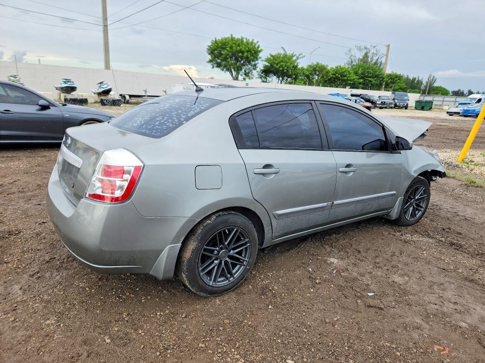 2010 Nissan Sentra მანქანა იყიდება აუქციონზე, vin: 3N1AB6AP1AL618609, აუქციონის ნომერი: 69382186