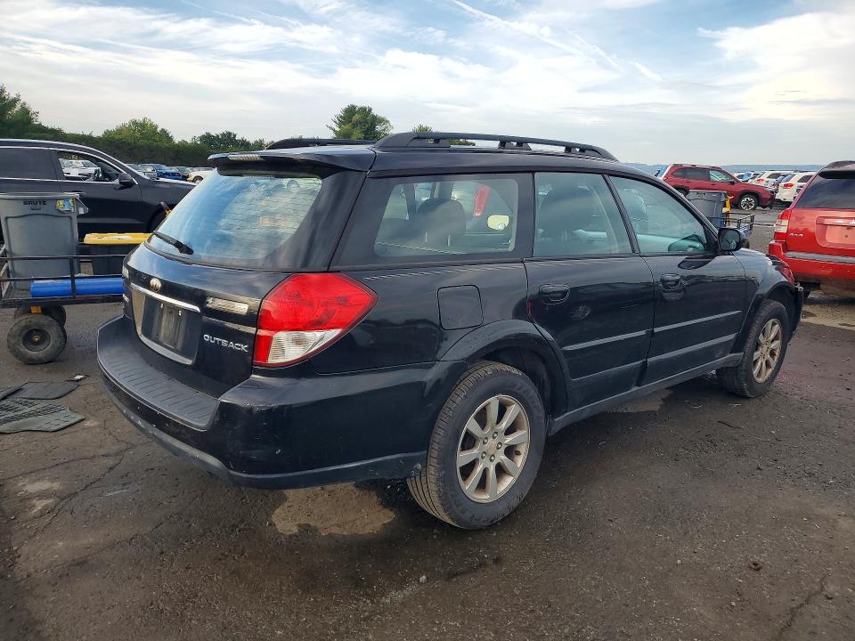 68293826 :رقم المزاد ، 4S4BP60C787307794 vin ، 2008 Subaru Outback مزاد بيع