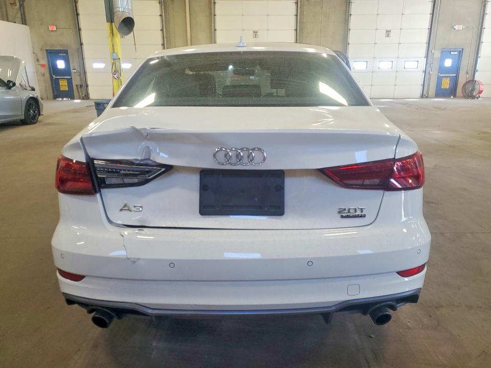 67507956 :رقم المزاد ، WAUJ8GFF5J1040407 vin ، 2018 Audi A3 مزاد بيع