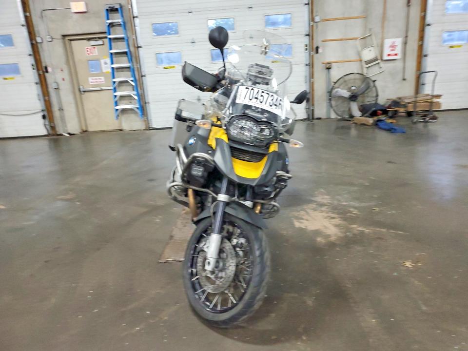 Продаж на аукціоні авто 2011 Bmw R1200, vin: WB1048005BZX66708, номер лоту: 70457346