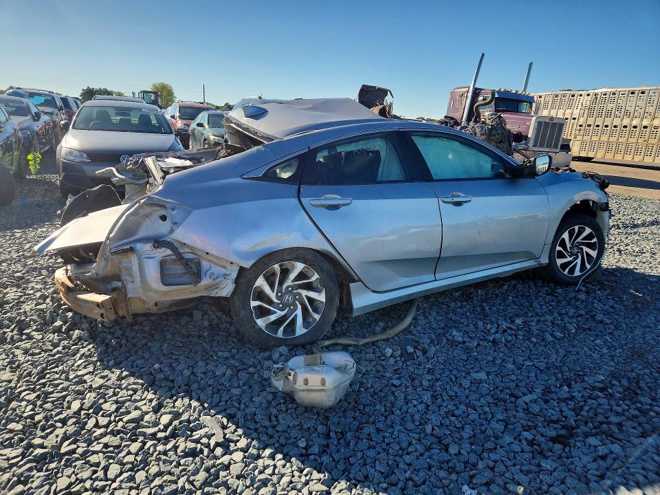 Продаж на аукціоні авто 2017 Honda Civic, vin: 19XFC2F74HE039663, номер лоту: 68816796