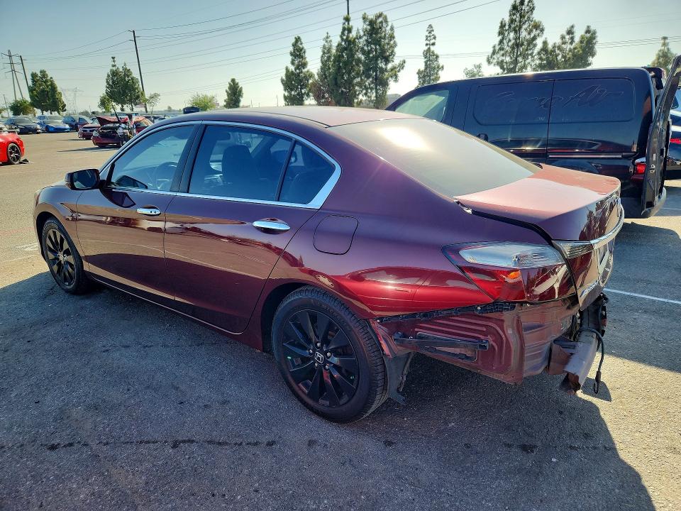 68798506 :رقم المزاد ، 1HGCR2F73FA014224 vin ، 2015 Honda Accord مزاد بيع