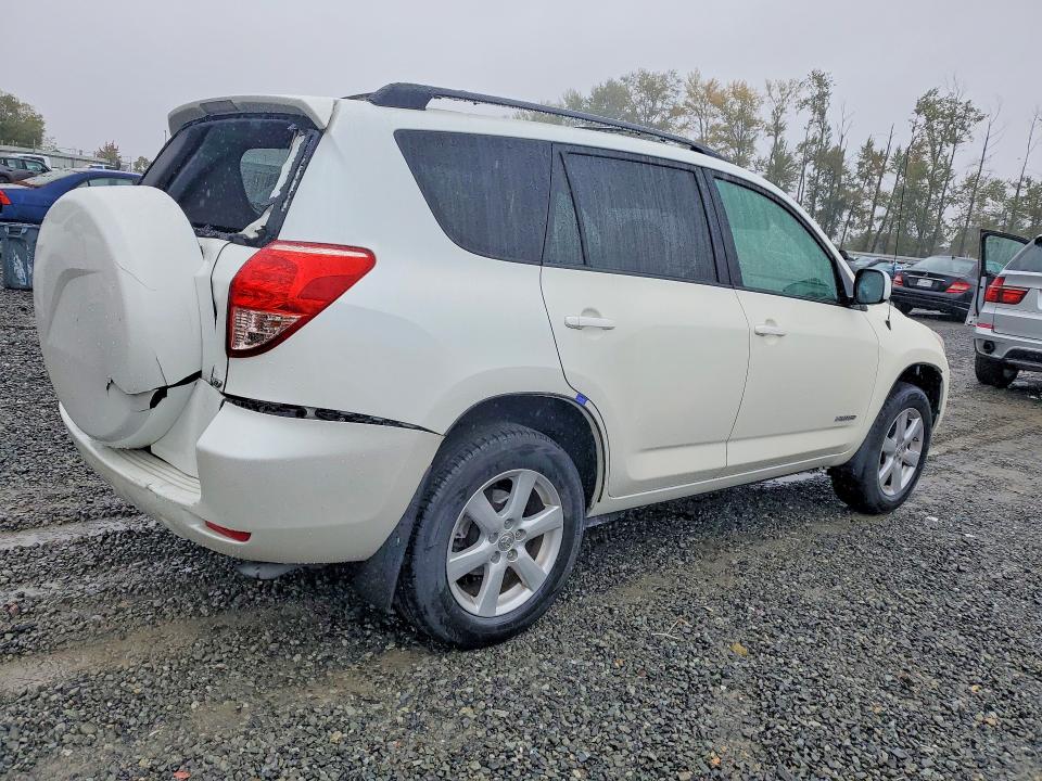 Продажа на аукционе авто 2006 Toyota Rav4, vin: JTMBD31V965039898, номер лота: 70262816