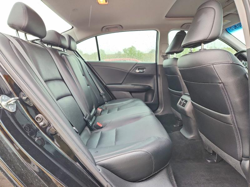 70406926 :رقم المزاد ، 1HGCR3F8XGA009635 vin ، 2016 Honda Accord مزاد بيع