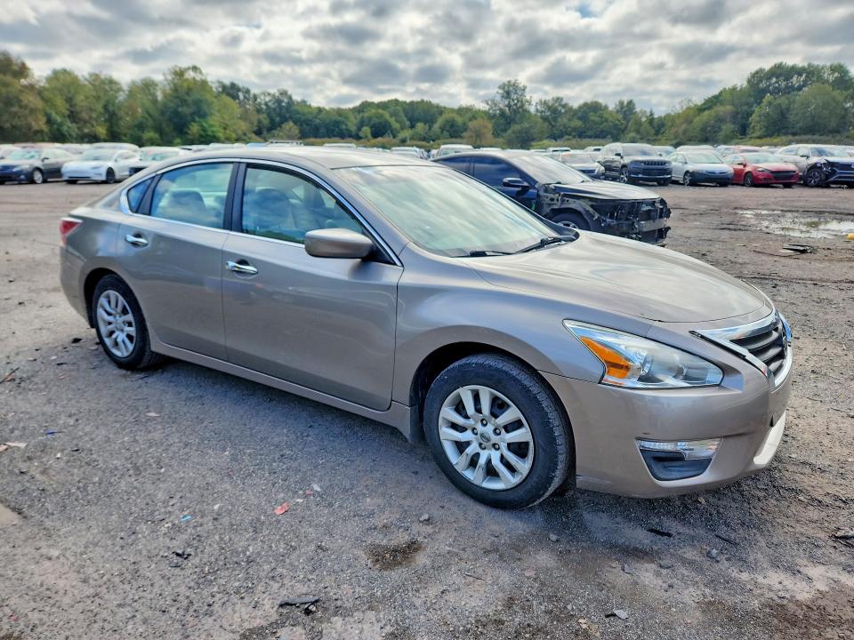 70317606 :رقم المزاد ، 1N4AL3APXDN410926 vin ، 2013 Nissan Altima مزاد بيع