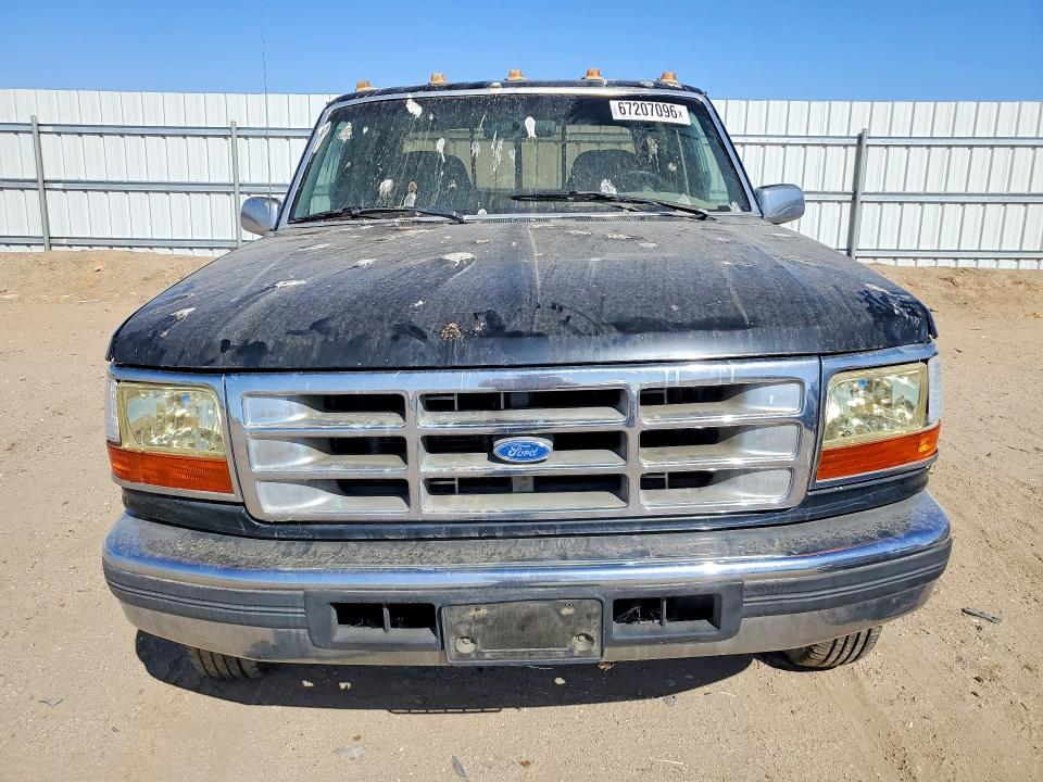 67207096 :رقم المزاد ، 1FTJW35G1VEA23467 vin ، 1997 Ford F350 مزاد بيع