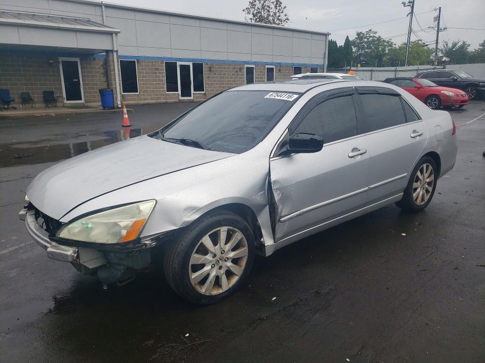 Auction sale of the 2007 Honda Accord, vin: 1HGCM66567A085424, lot number: 67544116